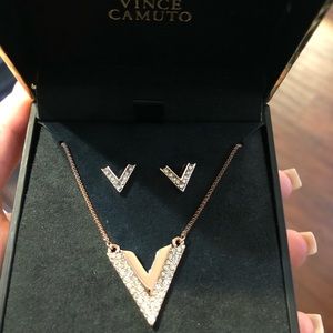 Rose gold necklace and earring set